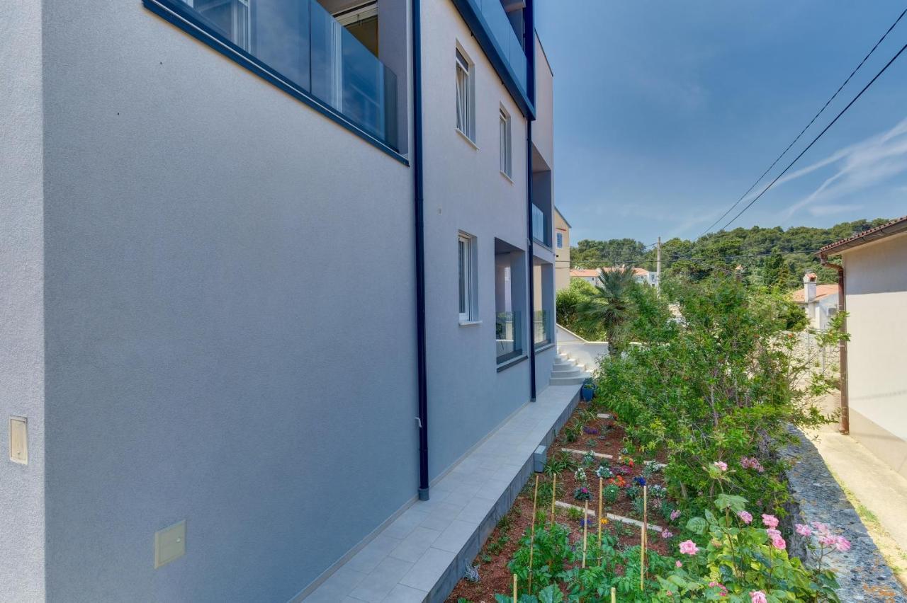 Apartments Hemetek Veli Lošinj المظهر الخارجي الصورة