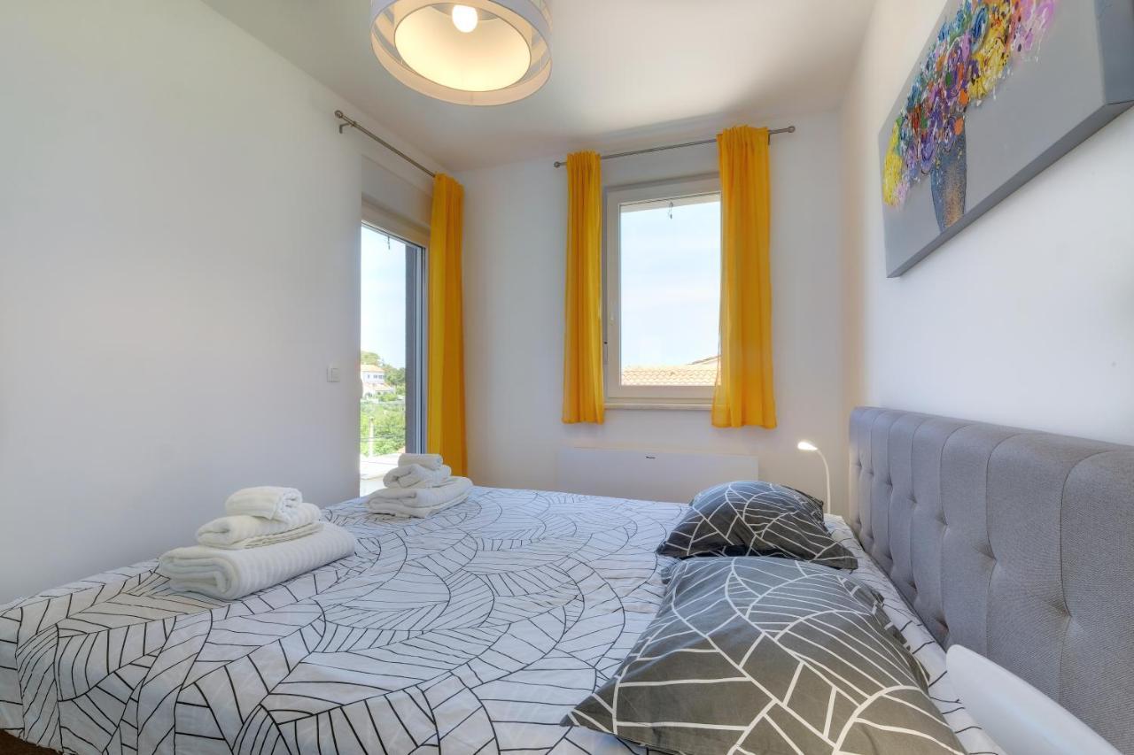 Apartments Hemetek Veli Lošinj المظهر الخارجي الصورة